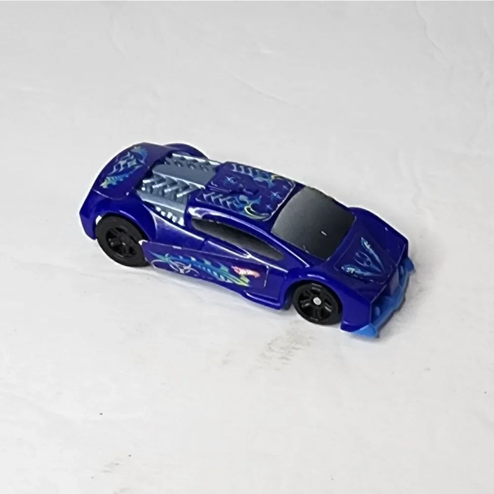 HOT WHEELS TSR B8F General Mills cereal giveaway Toy Car plastic RARE blue 2011